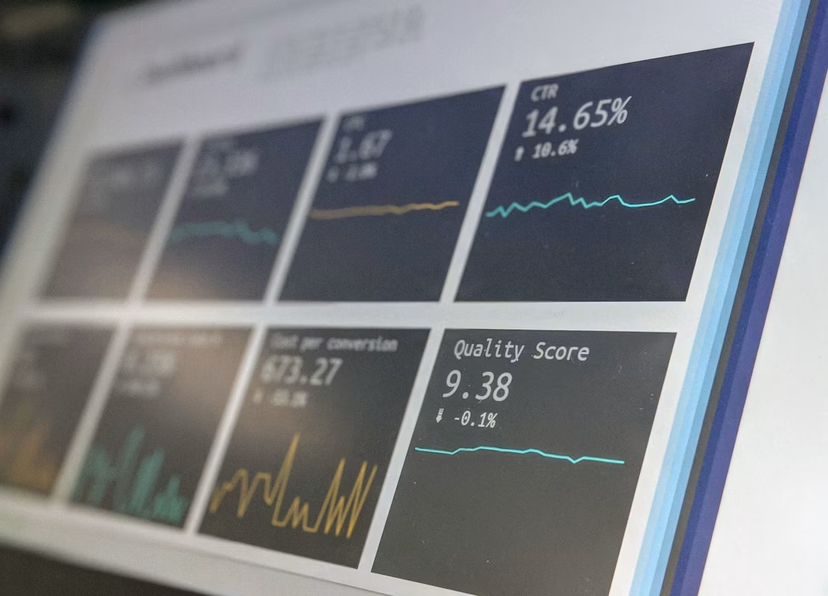 Dashboard y métricas para reporting (concepto)